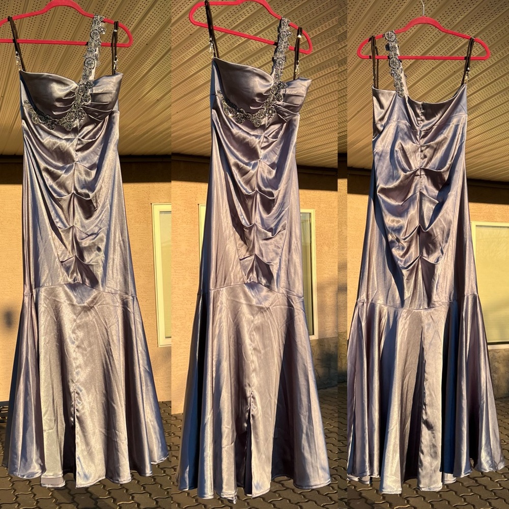 Y2K Colour Shifting Beaded Formal Gown with Asymmetrical Strap - Picture 8 of 8